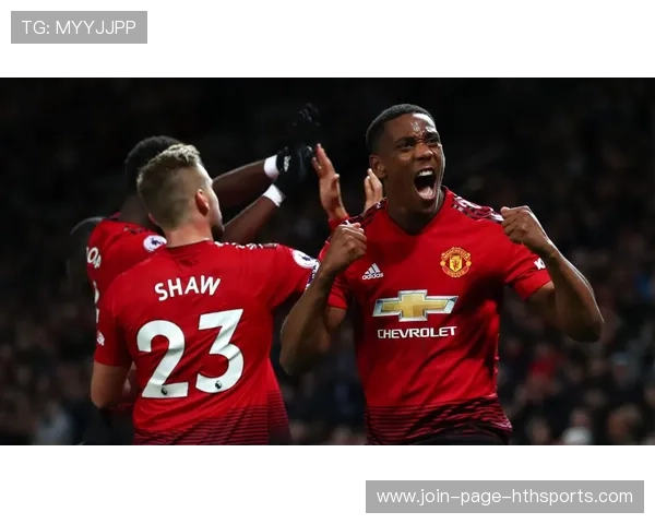 曼联推进如潮水持续堆压